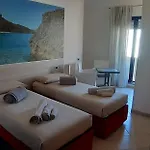 Guest house Costeras 4*